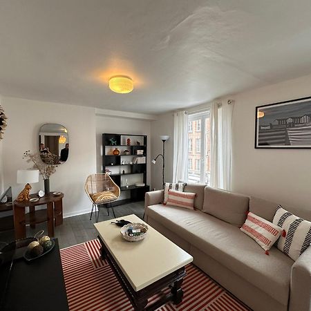Large Apartment In City Center Онфльор Екстериор снимка